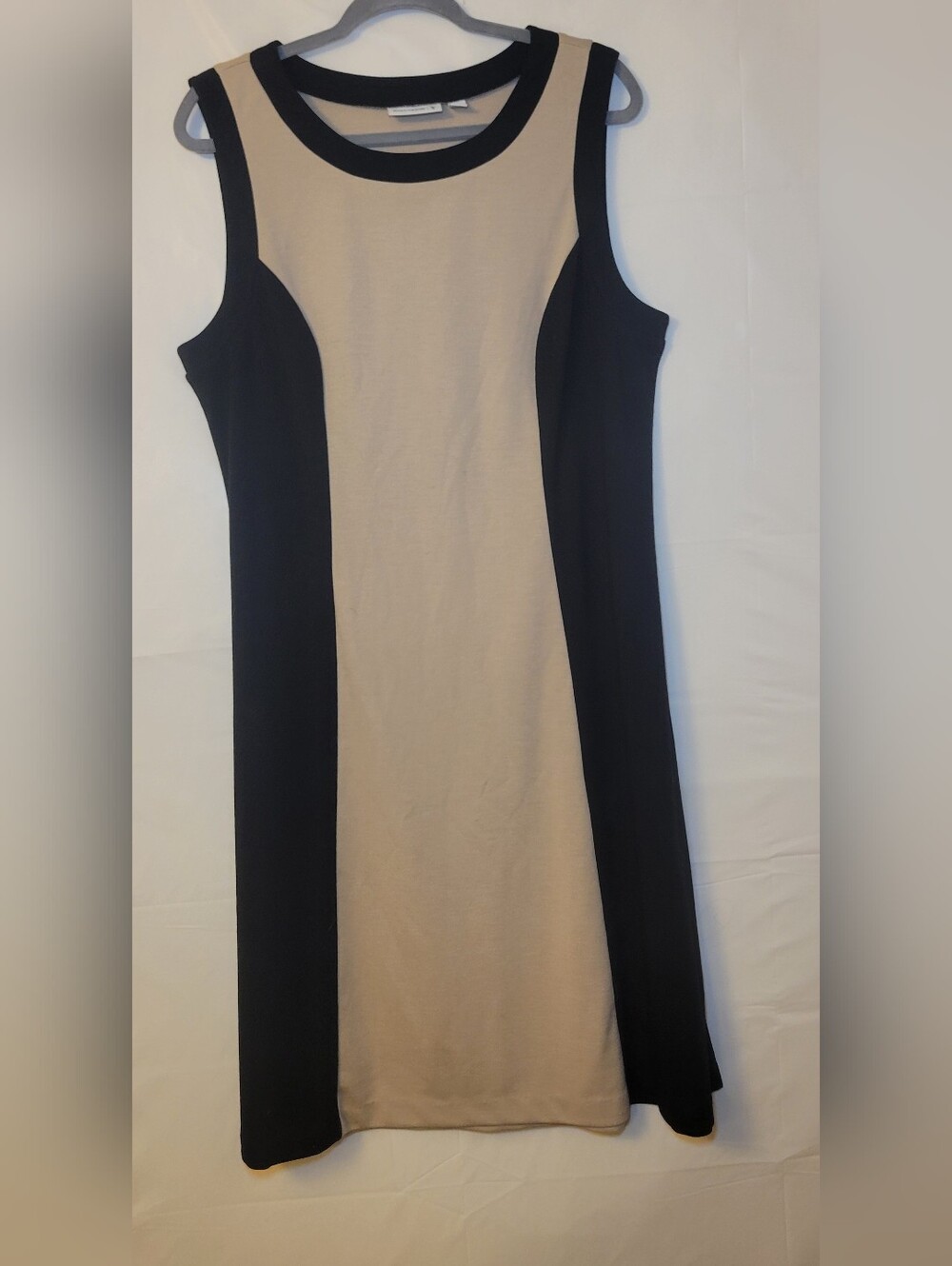 Susan Graver Black and Cream Colorblock Midi Sheath Dress